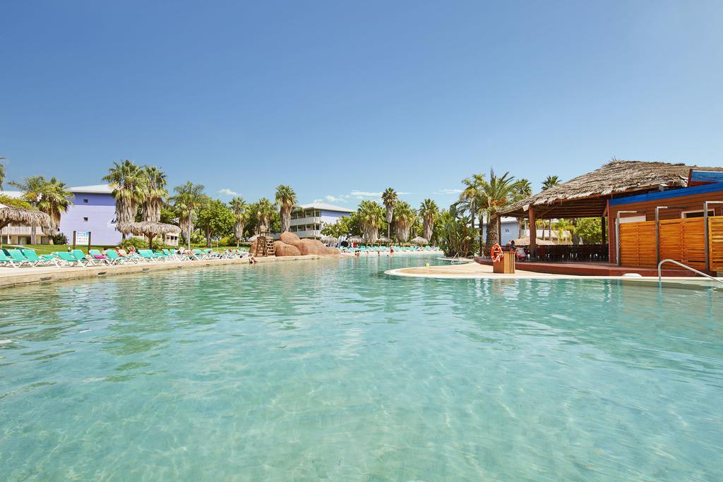 Hotel Portaventura Roulette - Includes Unlimited Access To Portaventura Park & 1 Access To Ferrari Land 4*