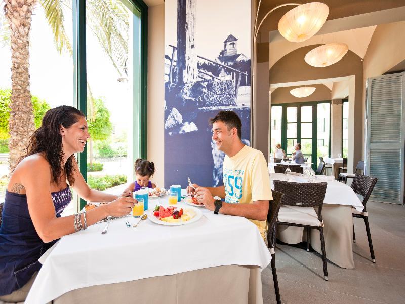 Hotel Portaventura Roulette - Includes Unlimited Access To Portaventura Park & 1 Access To Ferrari Land